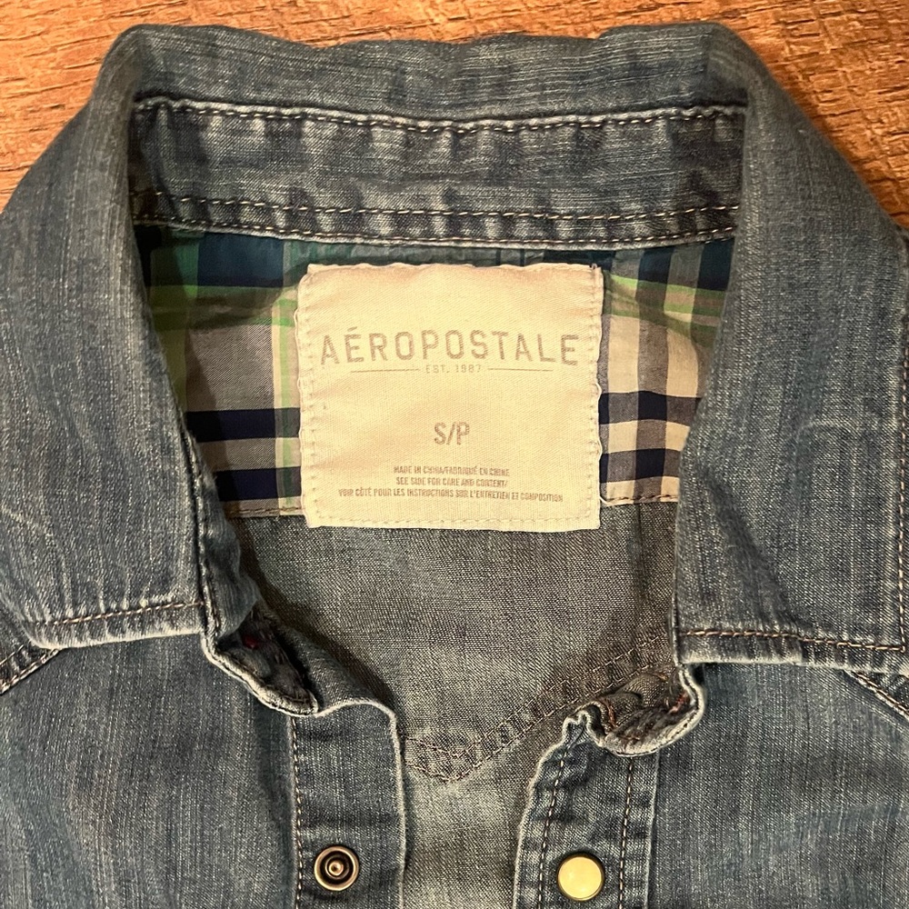 Aeropostale Blue Denim Shirt - Picture 3 of 6